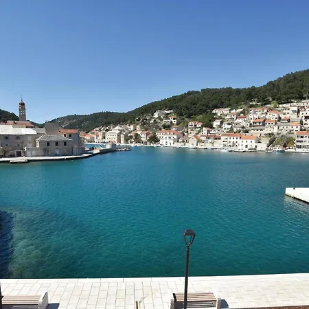 Soline Bb I Apartman Pučišća