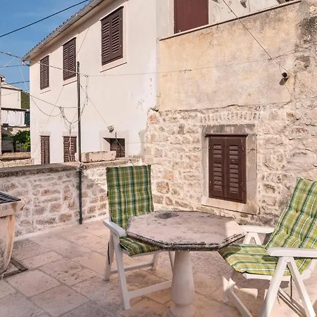 Soline Bb I Apartman Pučišća